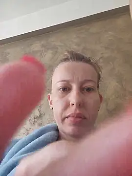 NyokoAnya11 online show from 17, 4, 2026