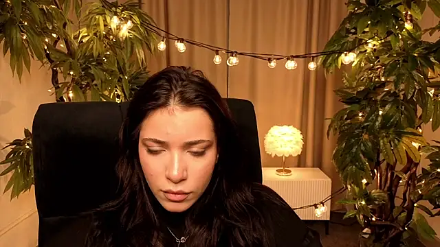 Snapshot of AnnaWillyams chatting on 27, 3, 2026 AnnaWillyams online show from 27, 3, 2026