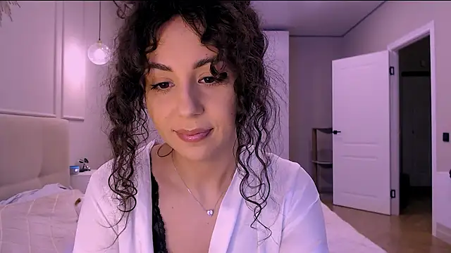 Snapshot of curly_jade_ chatting on 15, 4, 2026 curly jade online show from 15, 4, 2026