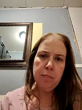 Snapshot of 023thickandjuicy07 chatting on 21, 4, 2026 023thickandjuicy07 online show from 21, 4, 2026