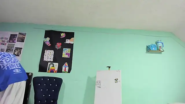 TYLERhHOT2005 online show from 6, 4, 2026