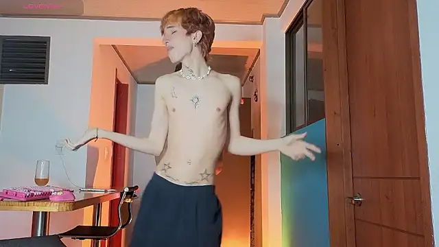 Nathan twink online show from 31, 3, 2026