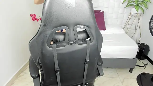 Snapshot of tomie_666 chatting on 27, 3, 2026 tomie 666 online show from 27, 3, 2026