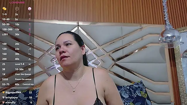 Snapshot of kinkymaturee chatting on 11, 6, 2026 kinkymaturee online show from 11, 6, 2026