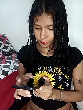 Snapshot of Yi_Uzi chatting on 25, 4, 2026 Yi Uzi online show from 25, 4, 2026
