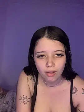 Snapshot of pricila887 chatting on 30, 3, 2026 pricila887 online show from 30, 3, 2026