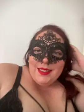 Snapshot of bella2399 chatting on 8, 5, 2026 bella2399 online show from 8, 5, 2026