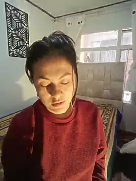 CharlottLee online show from 14, 5, 2026