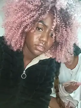 BelleKaty  online show from 17, 4, 2026