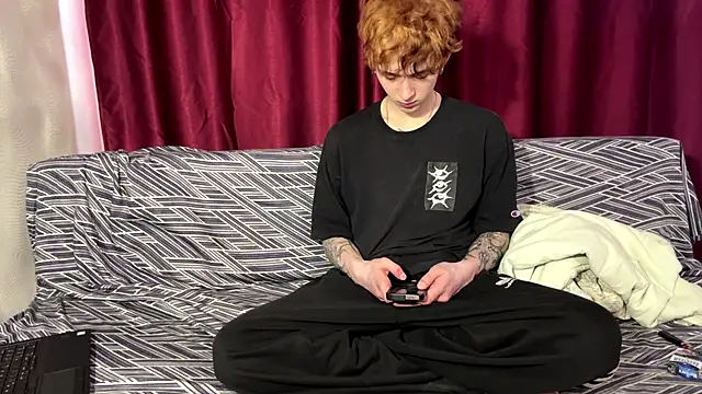 DreamyPair online show from 21, 4, 2026