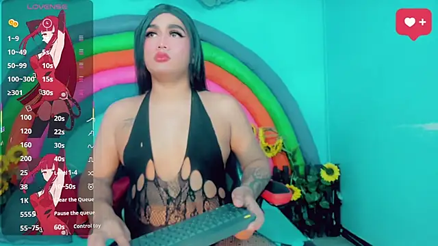 Snapshot of samantha__paez chatting on 2, 5, 2026 samantha paez online show from 2, 5, 2026