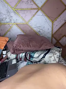 Snapshot of Sami__Yasufdirty chatting on 7, 4, 2026 Sami Yasufdirty online show from 7, 4, 2026