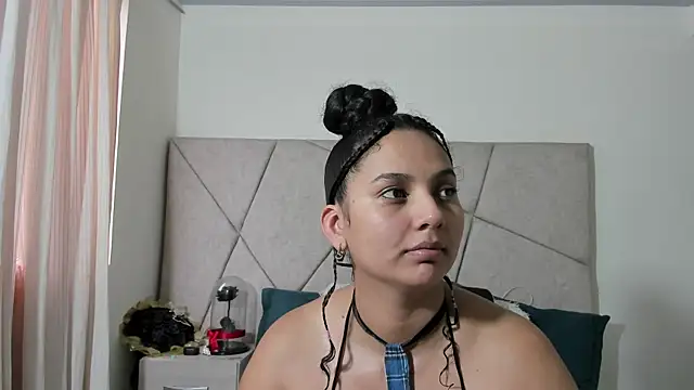Snapshot of VeraBellucci chatting on 18, 6, 2026 VeraBellucci online show from 18, 6, 2026