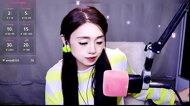 Snapshot of Cuviee chatting on 1, 4, 2026 Cuviee online show from 1, 4, 2026
