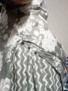 Sexyy Bhabhi 143 online show from 12, 7, 2026