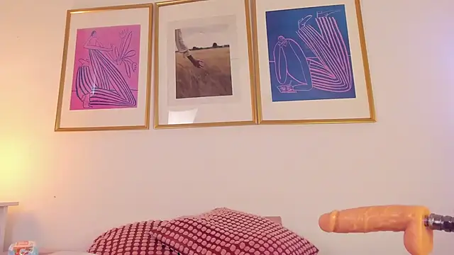 Snapshot of Aria_rouse chatting on 13, 4, 2026 Aria rouse online show from 13, 4, 2026