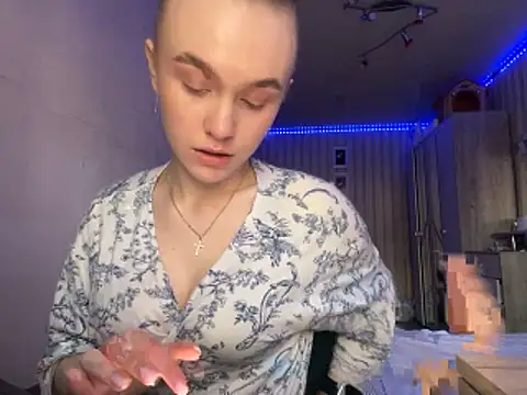 melissashineeee online show from 11, 4, 2026