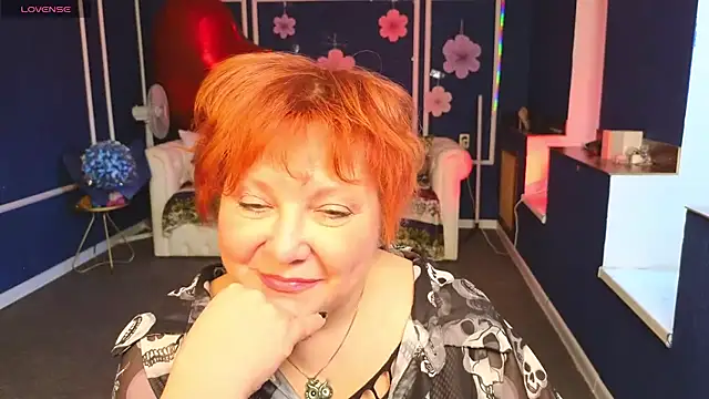 Kira Kingslee online show from 23, 4, 2026