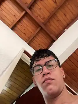 alejo09   online show from 27, 3, 2026