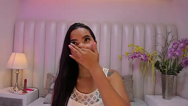 XimenaClass online show from 18, 4, 2026