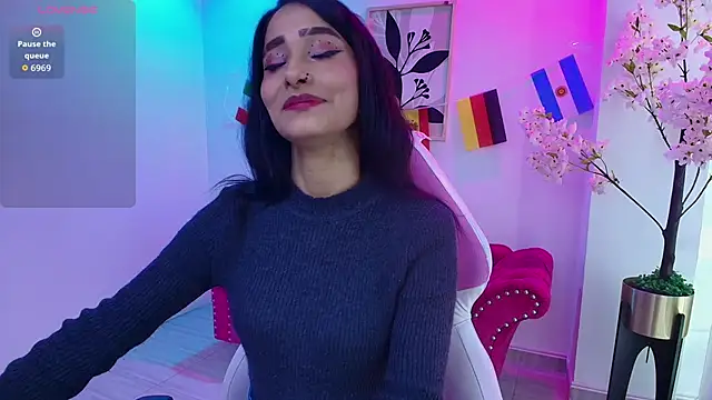 Snapshot of Palmer_foxx chatting on 18, 6, 2026 Palmer foxx online show from 18, 6, 2026