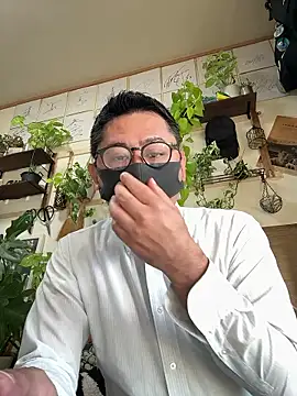 Snapshot of RYUICHI_1919 chatting on 10, 5, 2026 RYUICHI 1919 online show from 10, 5, 2026