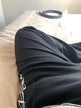 Snapshot of ndaloyakhe chatting on 5, 4, 2026 ndaloyakhe online show from 5, 4, 2026