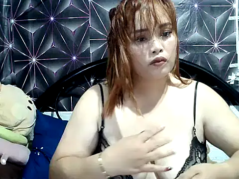 Snapshot of Hugeboobies69 chatting on 13, 7, 2026 Hugeboobies69 online show from 13, 7, 2026