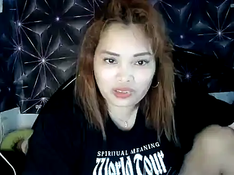 Snapshot of Hugeboobies69 chatting on 18, 7, 2026 Hugeboobies69 online show from 18, 7, 2026