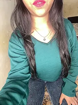 HOTTY ALIA1 online show from 2, 4, 2026