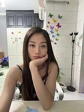 Snapshot of yuanpu0925 chatting on 29, 4, 2026 yuanpu0925 online show from 29, 4, 2026