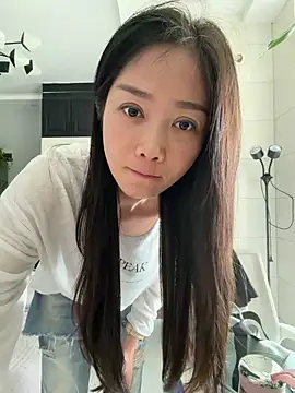 Snapshot of yuanpu0925 chatting on 12, 5, 2026 yuanpu0925 online show from 12, 5, 2026