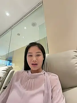 Snapshot of yuanpu0925 chatting on 15, 5, 2026 yuanpu0925 online show from 15, 5, 2026