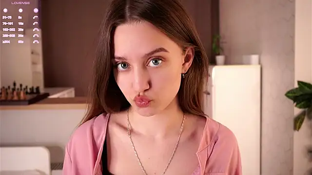 sinfulThea online show from 22, 4, 2026