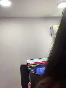Snapshot of AngelCheerry_ chatting on 1, 4, 2026 AngelCheerry online show from 1, 4, 2026