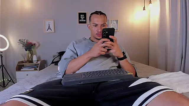 Snapshot of dominik_drake chatting on 12, 5, 2026 dominik drake online show from 12, 5, 2026