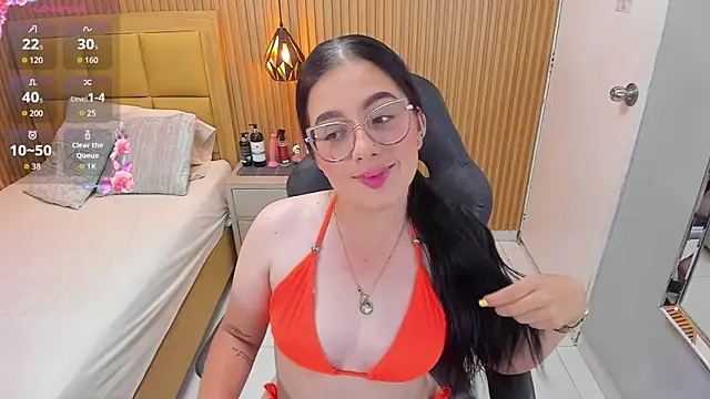 Snapshot of SAMANTHAFIORE2 chatting on 8, 5, 2026 SAMANTHAFIORE2 online show from 8, 5, 2026