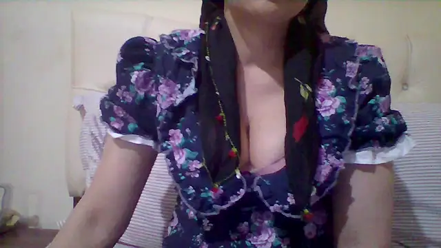 Snapshot of busex25 chatting on 20, 5, 2026 busex25 online show from 20, 5, 2026