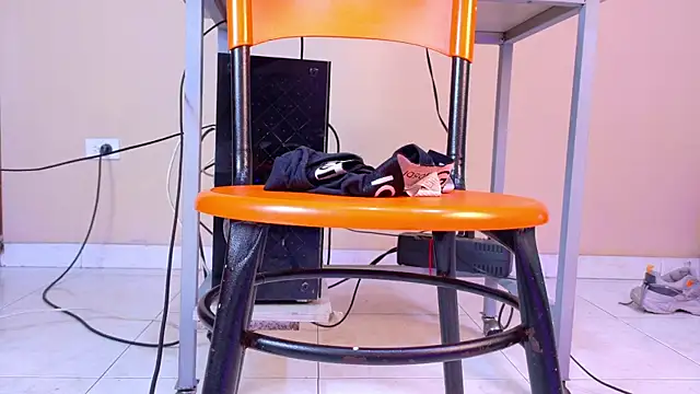 Snapshot of Axel_saenzz chatting on 6, 5, 2026 Axel saenzz online show from 6, 5, 2026