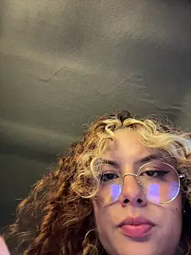 Amber-fire online show from 31, 3, 2026