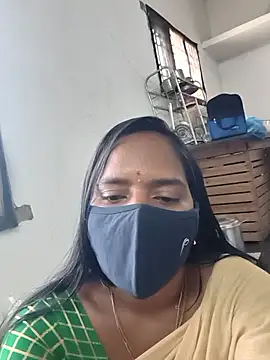 Snapshot of Tamil_Sangeetha chatting on 7, 4, 2026 Tamil Sangeetha online show from 7, 4, 2026