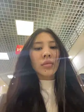 Snapshot of Mia_AsianSex chatting on 8, 4, 2026 Mia AsianSex online show from 8, 4, 2026