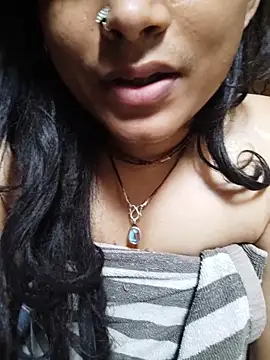 Snapshot of SweetTsAngel chatting on 12, 4, 2026 SweetTsAngel online show from 12, 4, 2026