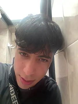 Snapshot of nico_herrera__ chatting on 28, 5, 2026 nico herrera online show from 28, 5, 2026