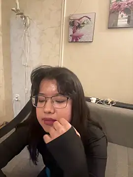 Snapshot of Z_Milll chatting on 18, 4, 2026 Z Milll online show from 18, 4, 2026