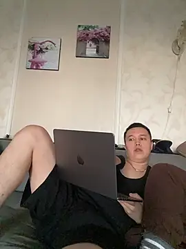 Snapshot of Z_Milll chatting on 24, 5, 2026 Z Milll online show from 24, 5, 2026