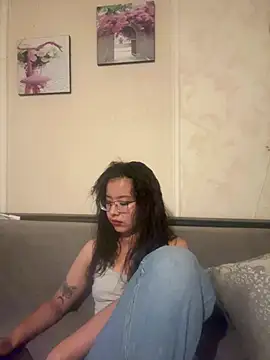 Snapshot of Z_Milll chatting on 27, 6, 2026 Z Milll online show from 27, 6, 2026