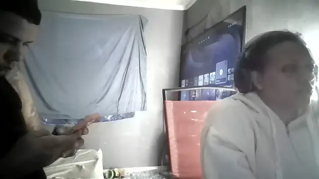 Snapshot of SHY_QUINN chatting on 29, 3, 2026 SHY QUINN online show from 29, 3, 2026