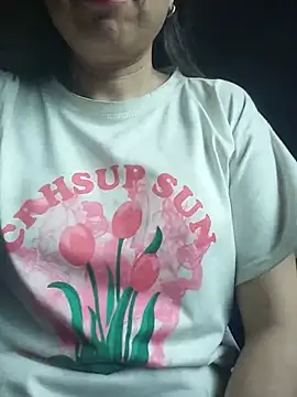 Snapshot of Vily-lonely chatting on 2, 7, 2026 Vily-lonely online show from 2, 7, 2026