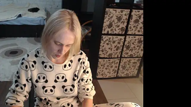 Snapshot of Sweet_hot_shrmp chatting on 26, 4, 2026 Sweet hot shrmp online show from 26, 4, 2026